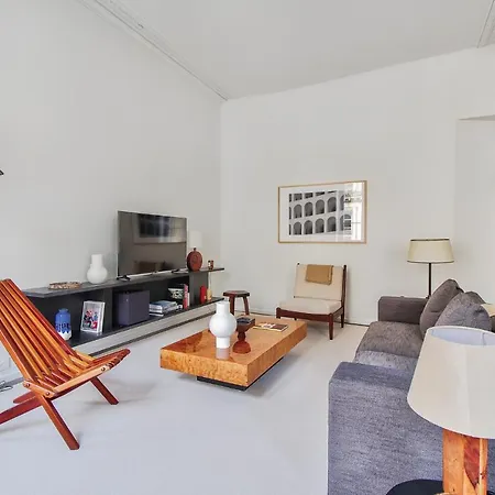 Modern 3bdr/3bath - Louvre Museum/tuileries Apartment Paris