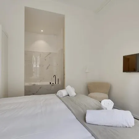 Apartment Modern 3bdr/3bath - Louvre Museum/tuileries Paris