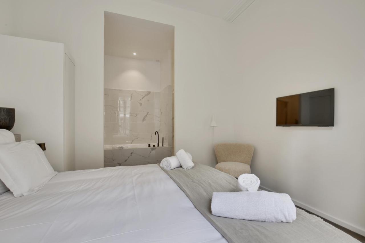 Apartment Modern 3bdr/3bath - Louvre Museum/tuileries Paris