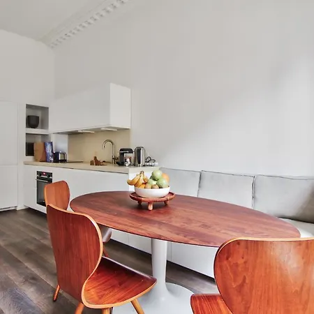 Modern 3bdr/3bath - Louvre Museum/tuileries Parigi